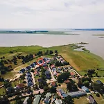 Ostseelodge Zwei * Fuhlendorf (Mecklenburg-Vorpommern)